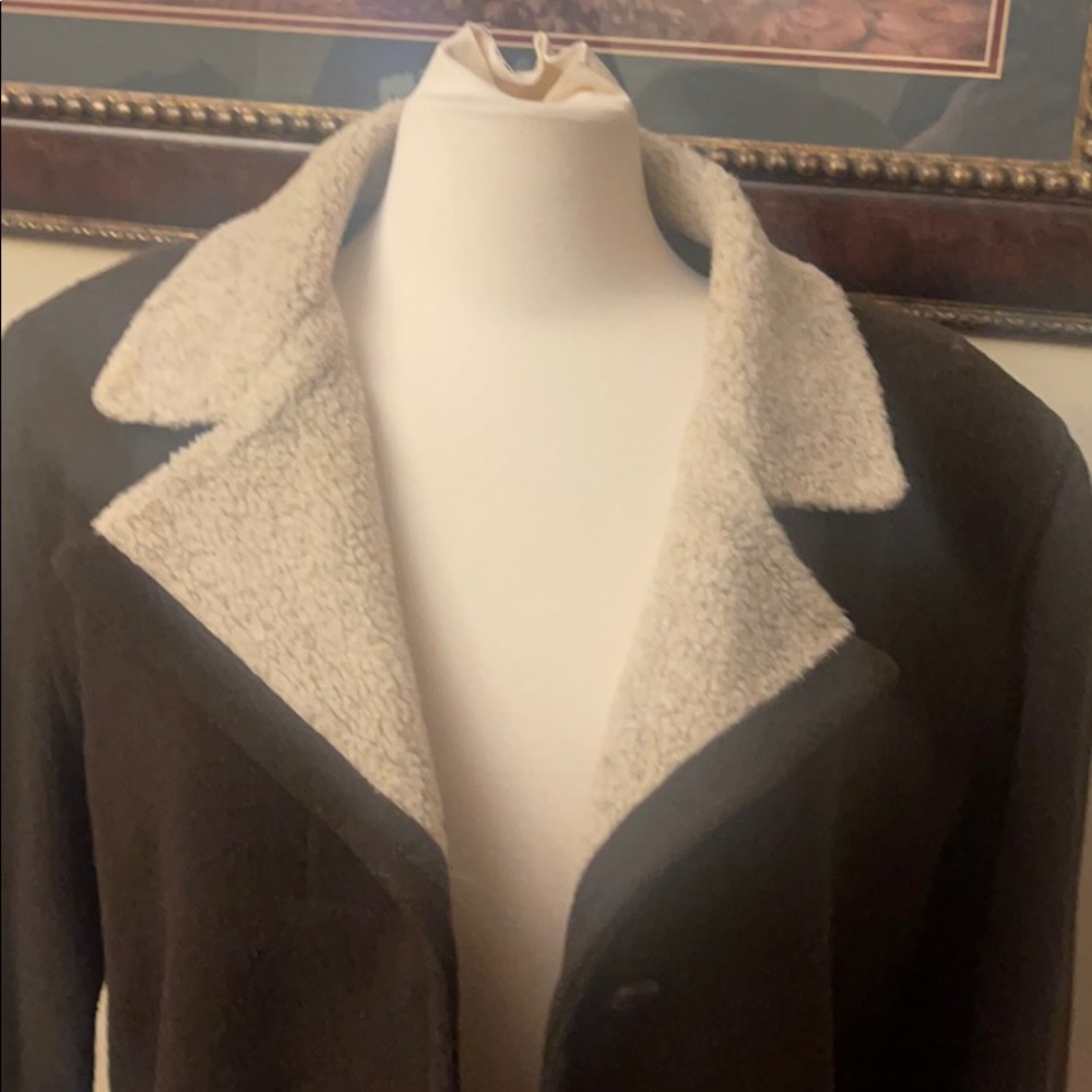 Orvis Women’s Coat - Picture 2 of 4